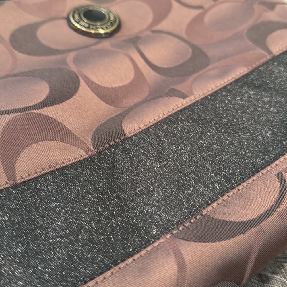 Coach Bag Large Vintage Signature Stripe Logo Crossbody Bag in Brown and Black - Picture 16 of 17